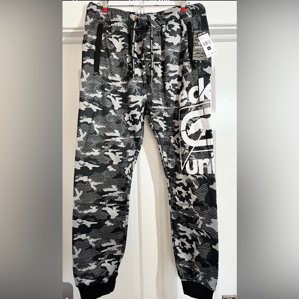 Sold Ecko UNLTD sweatpants camo grey black size XL